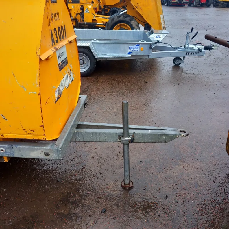 Western Global (S10ART) Site Tow Diesel Box Cube C/w 12v Pump (950 Ltr) 2014